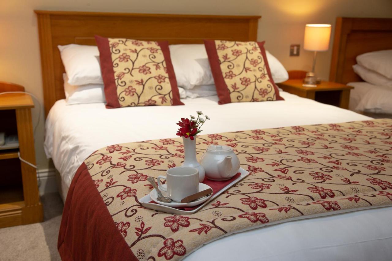 Peacockes Hotel Maam Cross Екстер'єр фото