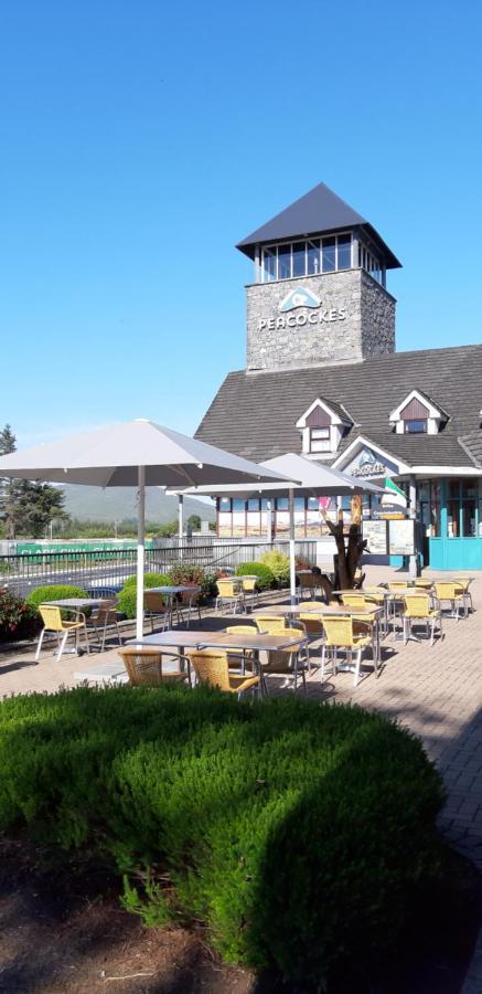 Peacockes Hotel Maam Cross Екстер'єр фото
