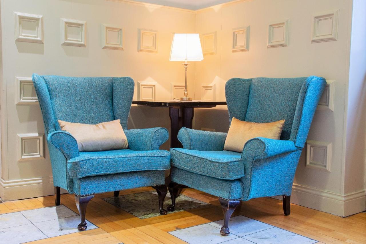 Peacockes Hotel Maam Cross Екстер'єр фото